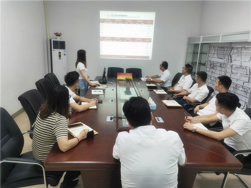 總結(jié)使人進步，計劃使人思路清晰——貝朗成型折彎設備