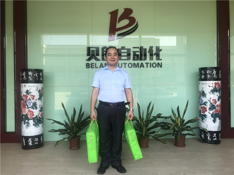 父親節(jié)，貝朗CNC折彎機(jī)械廠家是這樣過的